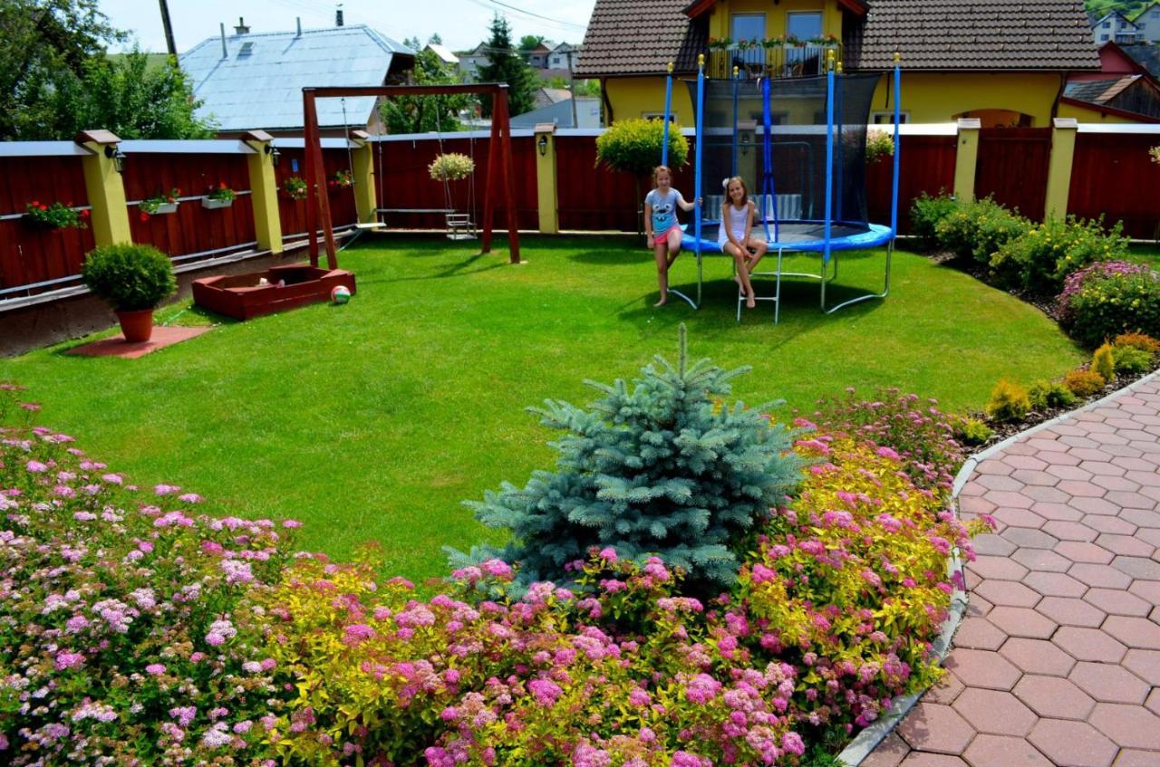 Apartmany Riviera A Chalupa Riviera Liptov, Bešeňová Exterior foto